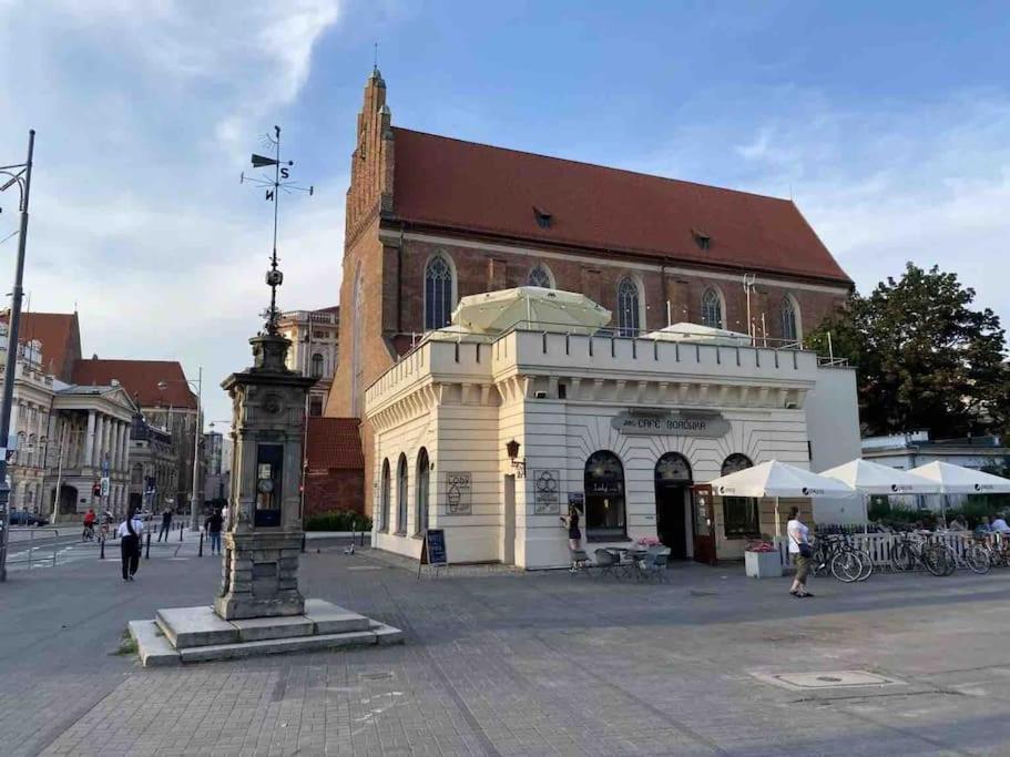 Rynek Pod Fredra Apartment Wroclaw Bagian luar foto