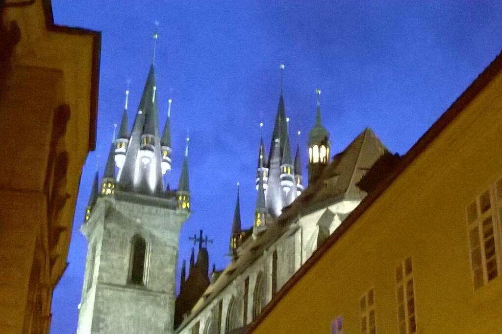 Rynek Pod Fredra Apartment Wroclaw Bagian luar foto